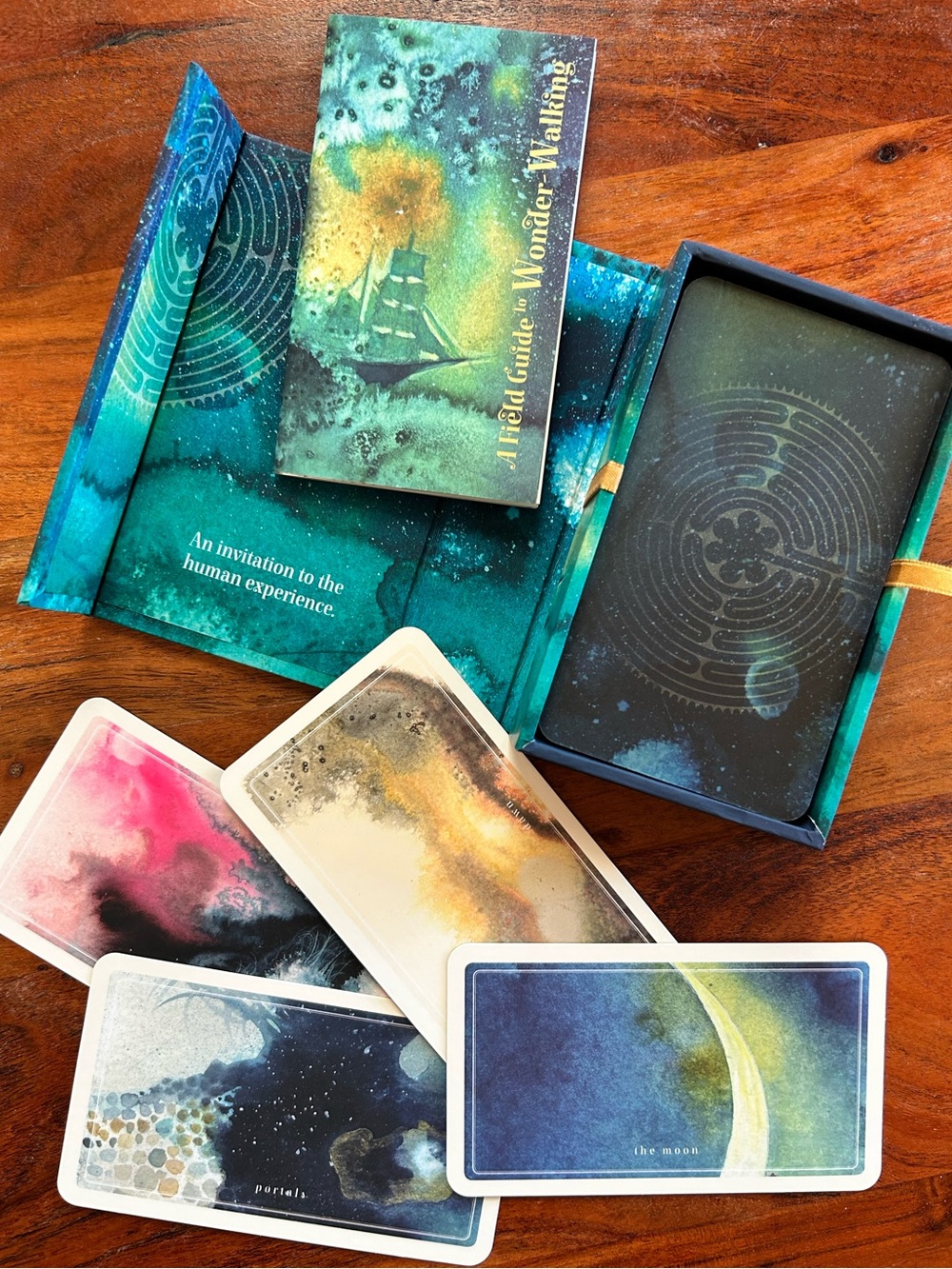 A Deck for Wonder Walking 1st Edition Oracle Deck - Picture 2 of 4